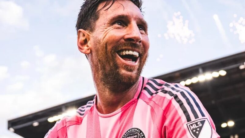 Messi conquista a MLS e alcança 45 títulos na carreira em temporada histórica